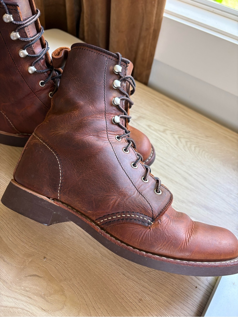 Red Wing Silversmith Women’s Boots - Picture 5 of 13